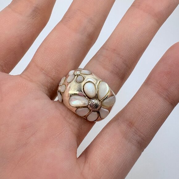 Sterling Silver 925 Mother of Pearl Flower Design Tapered Band Ring Size 6.75 - Picture 5 of 9